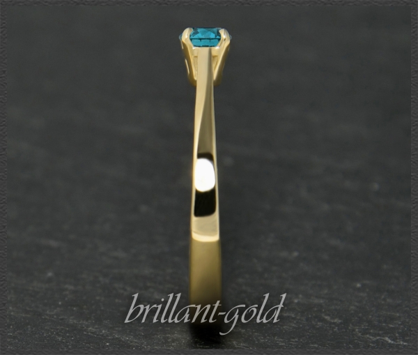 Brillant 585 Gold Ring; 0,32ct, intensiv blau; Si2